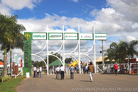 Prefeito visita Agrobrasília 2015