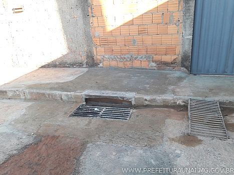 Ruas no Vale do Amanhecer e Vila Militar recebem obras para drenagem de água pluvial