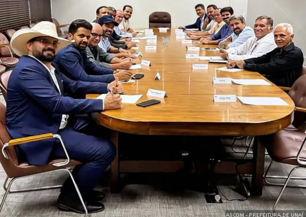 Prefeitos unidos pela causa da construção do Hospital Regional