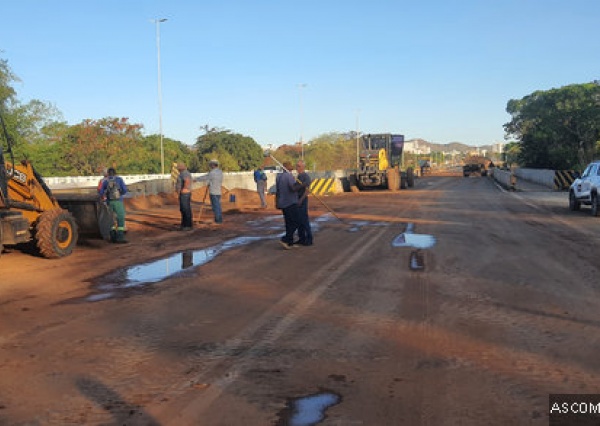 Ponte de acesso ao Riviera totalmente interditada para conclusão de obras 